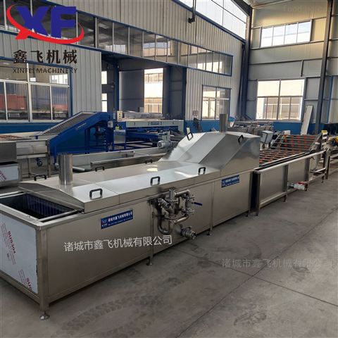 ���~����C